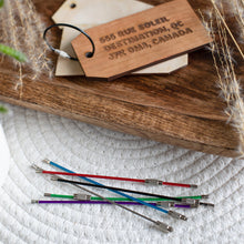 Charger l&#39;image dans la galerie, ÉTIQUETTE CADEAU GRAVÉE PERSONNALISABLE.